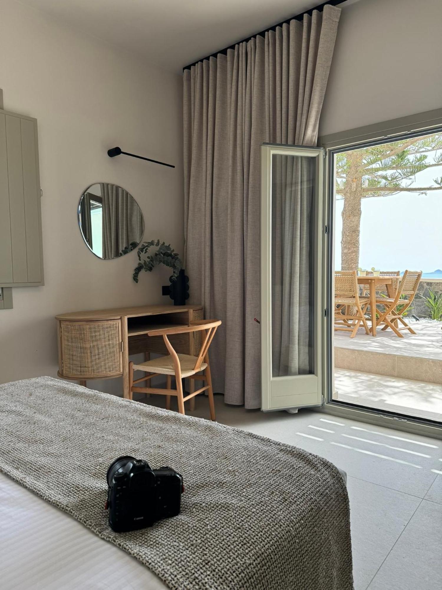Morfes Luxury Suites By Caldera Houses Firostefani Zewnętrze zdjęcie